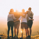 Photo of Cinco principios bíblicos para llegar a ser mejores amigos